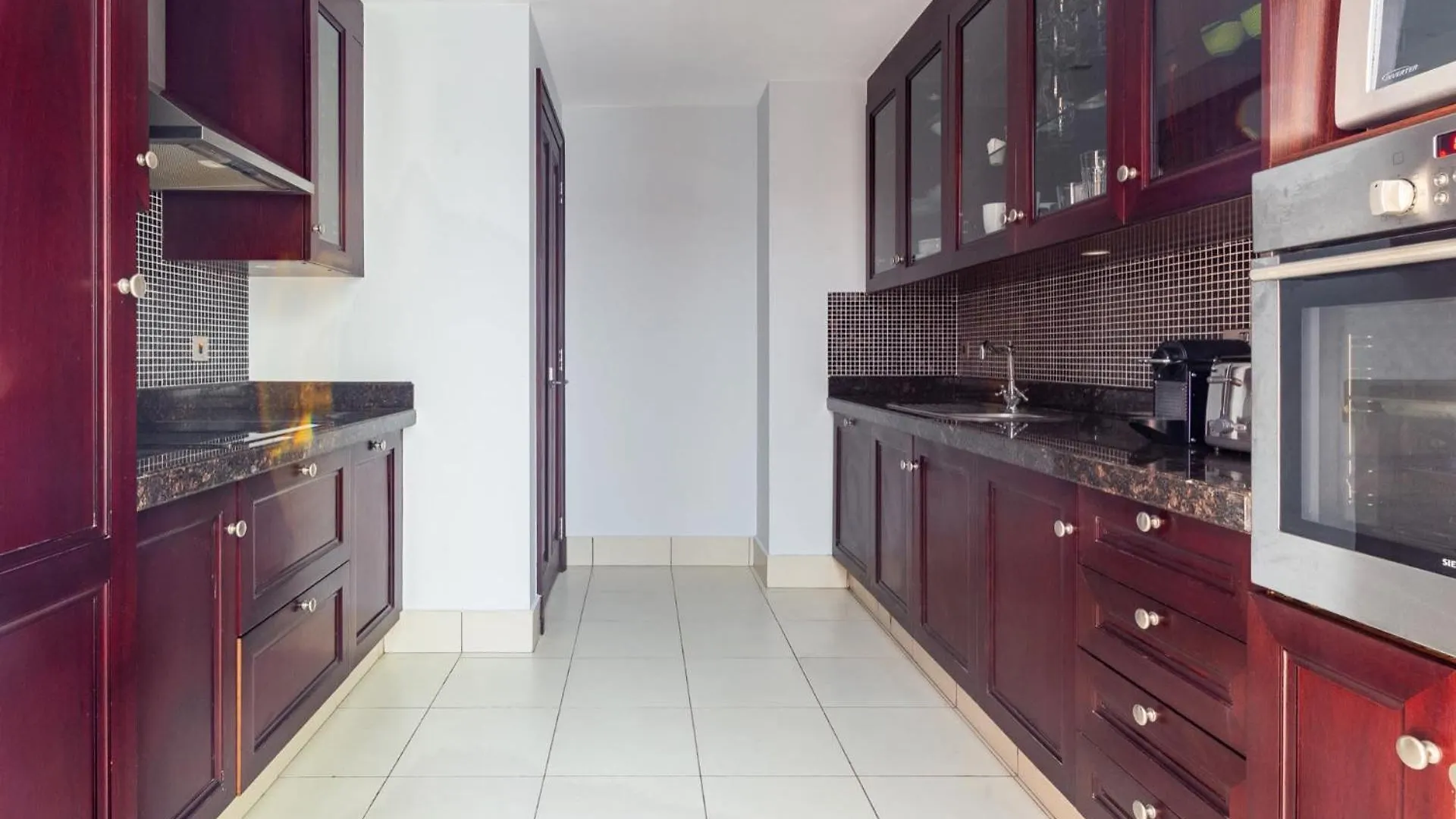 Appartement Frank Porter - Reehan 5 Dubai